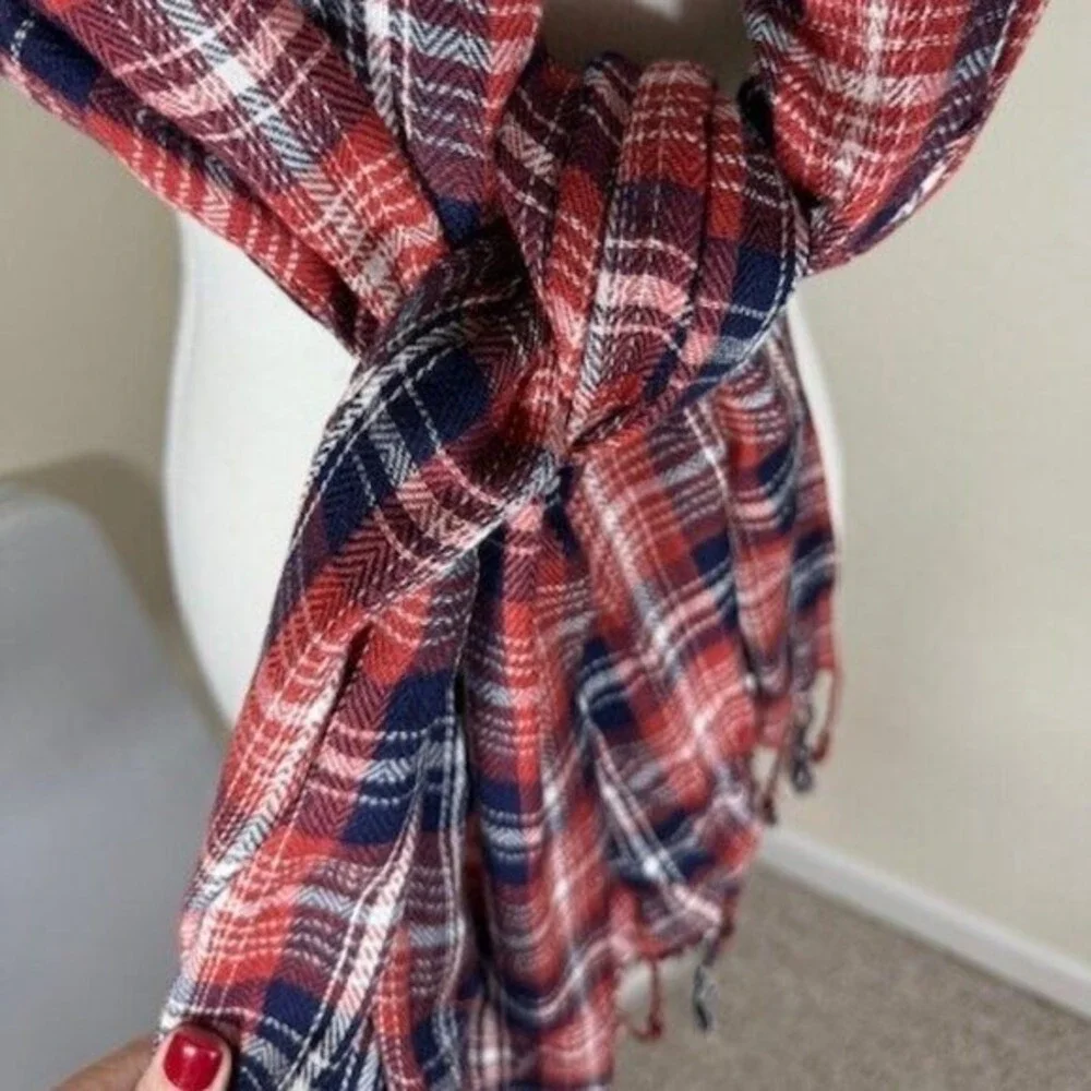 Sole Society Red Navy Blue Plaid Fringe Scarf Lightweight Herringbone Wrap